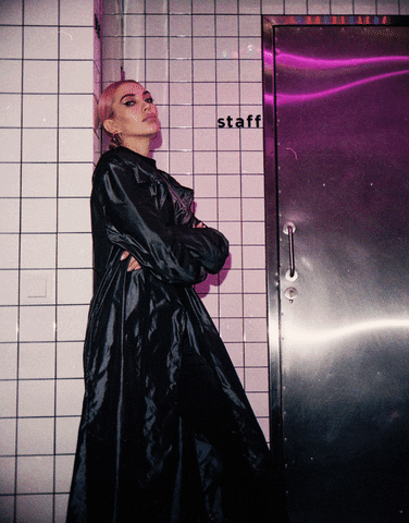 Alien Girl Dance GIF by Univz