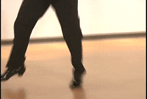 Turn Around Spinning GIF by VaynerSpeakers