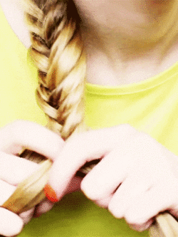 fishtails meaning, definitions, synonyms