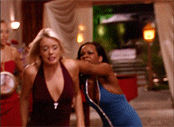 giphy.gif?cid=ecf05e47lloryszvl1wgrgpw43