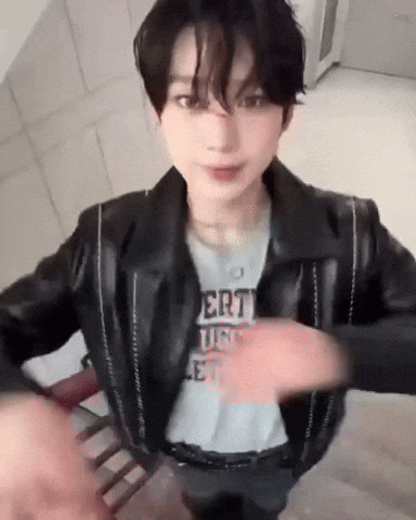 Dance Wiggle GIF