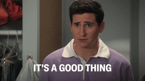 El encogimiento de hombros de Goldberg GIF por ABC Network