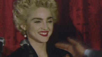 https://media1.giphy.com/media/7Qzc7ke7O0W9G/200.gif