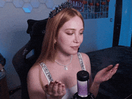 Streamer Dua GIF