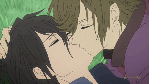 Anime Kissing Gif