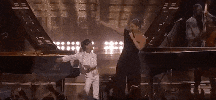 200.gif?cid=fc005b08d4f384d04060b83be24e038f8e4324dcc5e3587b&rid=200.gif&ct=g