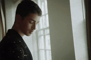 Manu Rios GIF