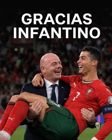 Infantino Pendu GIF