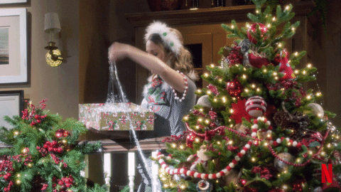 decorating season 4 GIF by Fuller House