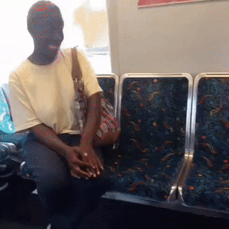 giphy.gif?cid=4d1e4f294401c9882a2f397ccf