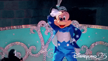 excited disney GIF by Disneyland Paris