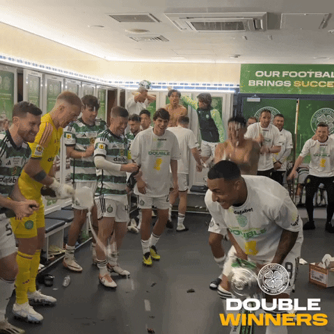 Scottish Cup Champagne GIF by Celtic Football Club