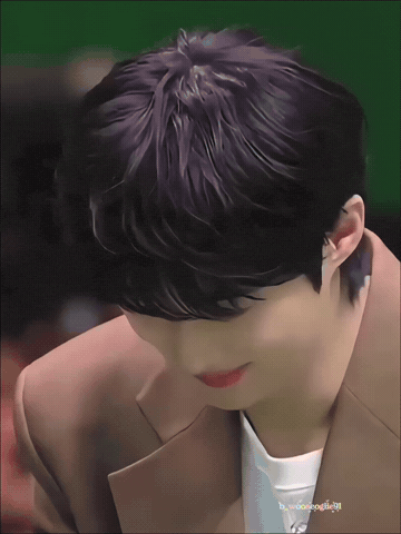 Byeonwooseok GIF