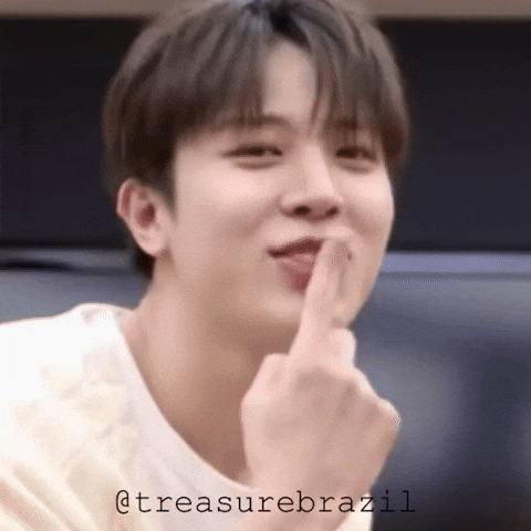 Treasure Junghwan GIF