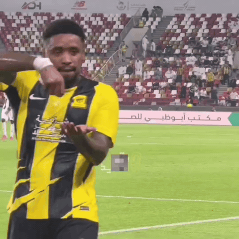 Steven Bergwijn GIF