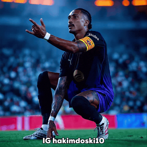Alvarez Raphinha GIF