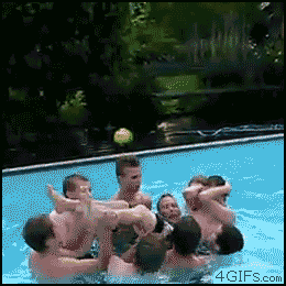 Hace tanto calor que llevo una semana sin meterme en la piscina