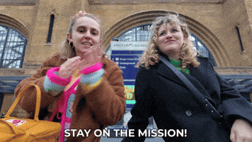 Focus Hannah GIF by HannahWitton