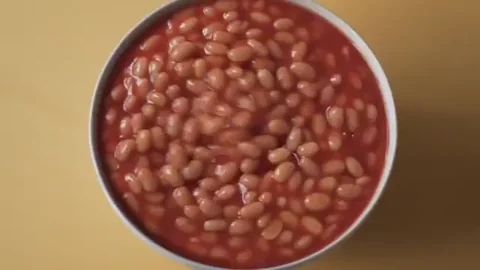 United Kingdom Eating GIF by Declan McKenna