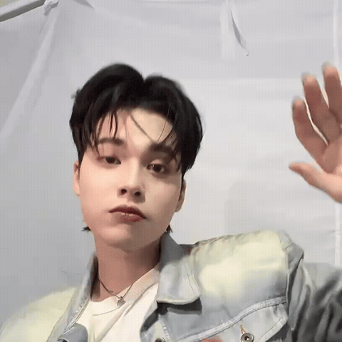 Tbtn GIF