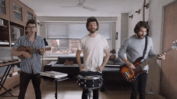 200.gif?cid=fc005b0808f4480514e39b5b96486c6163253b96d6183f7e&rid=200.gif&ct=g