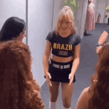 Sabrina Carpenter GIF