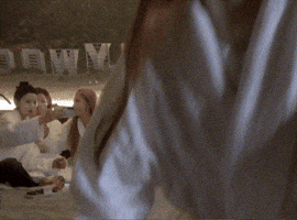 H2H GIF