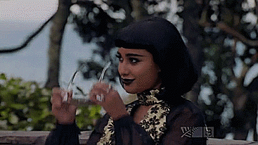 giphy.gif?cid=8fc3c897a6246dbff38440f658