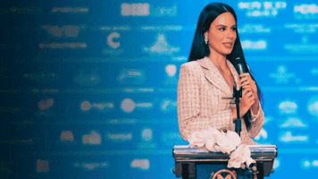 Beauty Queen GIF by AndreaRomeroBre