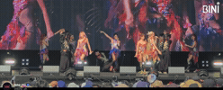 Mywalo GIF