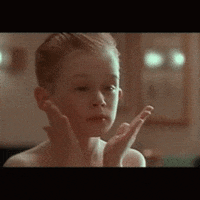 Young Macaulay Culkin Gifs Get The Best Gif On Giphy