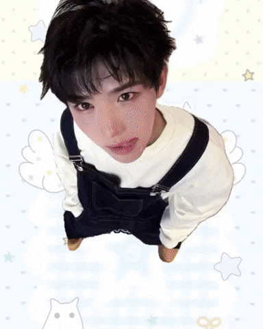 Yichenssi GIF