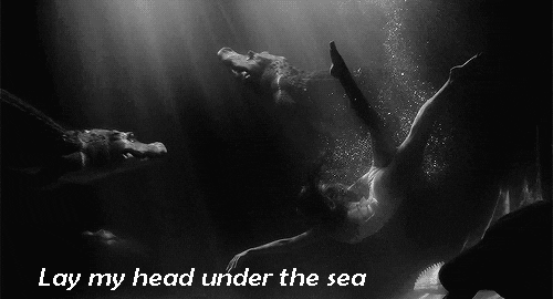 lay my head under the sea