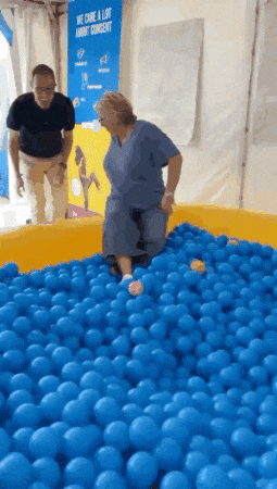 Caroline Gennez GIF by VOORUIT