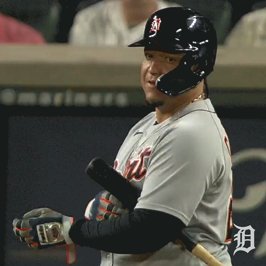 Major League Baseball Kiss GIF by Detroit Tigers