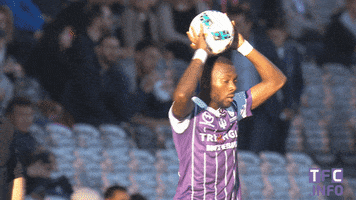 throw in ligue 1 GIF by Toulouse Football Club