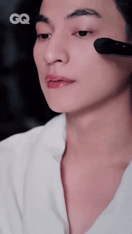 Makeup Gucci GIF