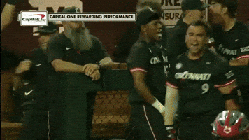 Derrick Pitts GIF by Cincinnati Bearcats
