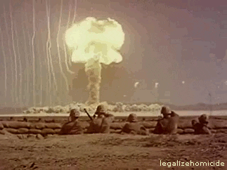 Resultado de imagen para arma nuclear gif