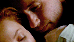 Mulder And Scully GIF