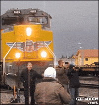 電車GIF - GIPHY で検索して共有