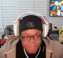 Cuffem GIF by LuhGeeky