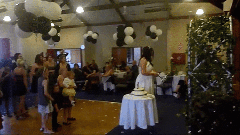 Wedding Fails 20 Hilarious Gifs you need to see 5 Wedding Fails 20 hilarious gifs you need to see