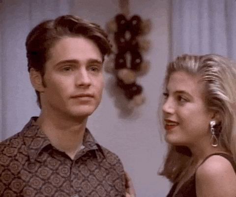 giphy.gif?cid=ecf05e47hacoe9q2j2mo2chzai