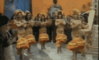 Mamachicho Dancing GIF by DJ CHIMO BAYO