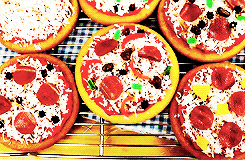 food porn pizza GIF