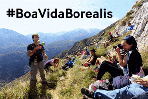 Pioneer Montanha GIF by Borealis on trekking