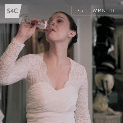 Drink Reaction GIF by S4C