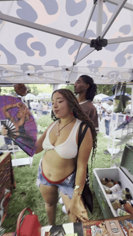 Hot Girl GIF by LaRayia