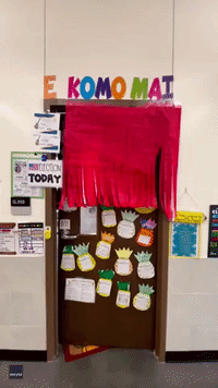 Dedicated Teacher Uses Candy to Recreate Voting Experience for Kids